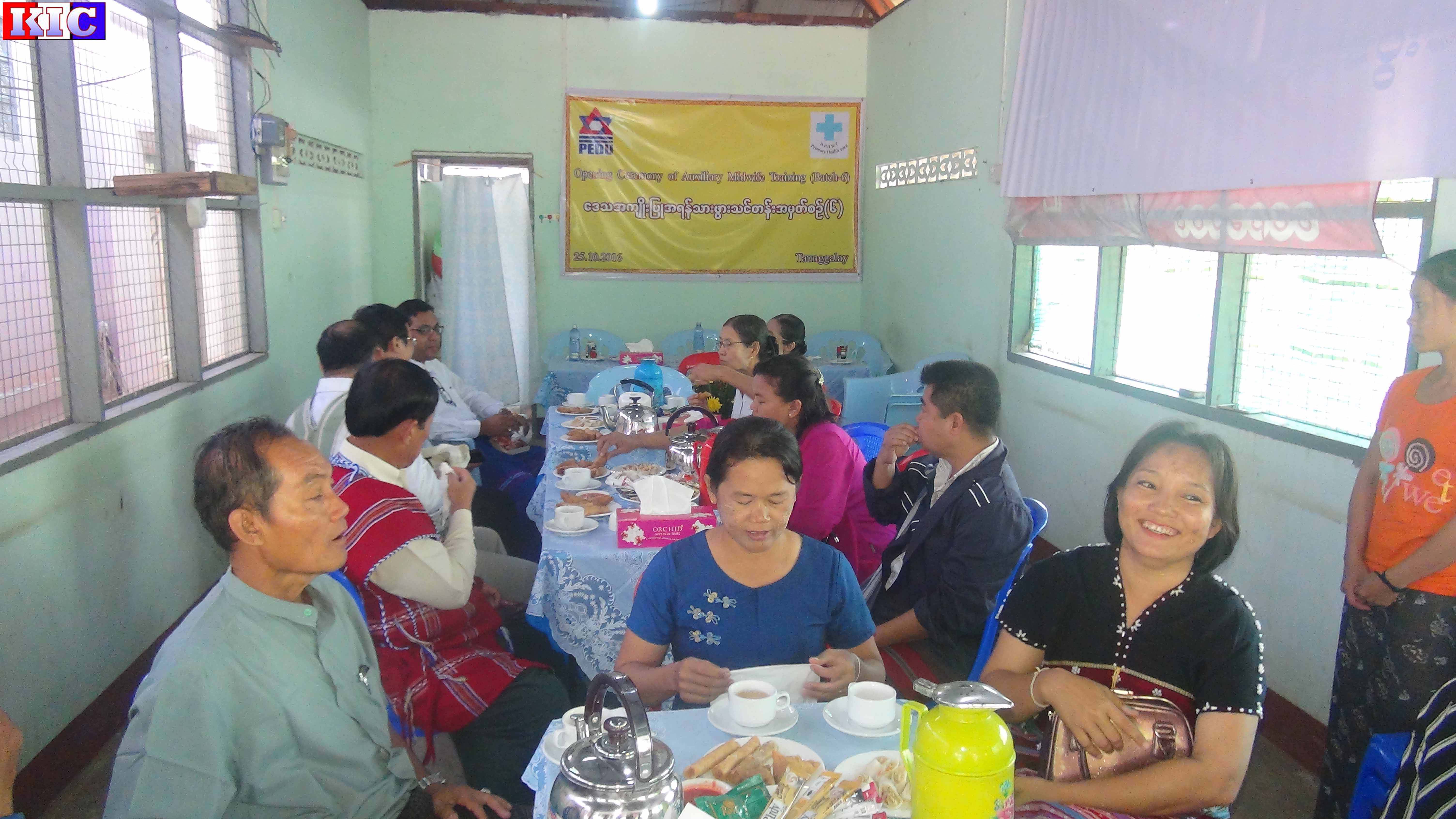 ကျေးလက်ဒေသအကျိုးပြုနိုင်ရေးအတွက် အရန်သားဖွားသင်တန်း အမှတ်စဉ်(၆) ဖွင့်လှစ်