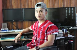 ‘ကျဝ့်ရဲ့ နန်းဖော့အွာ ဖန်တီးရှင်’စွယ်စုံအရိုး။