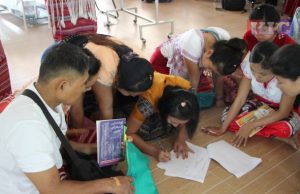 ကရင်အပါအဝင် တိုင်းရင်းစာပေ သင်ရိုးသစ်အတွက် ပထမအကြိမ် ဆရာဖြစ်သင်တန်း ဖွင့်