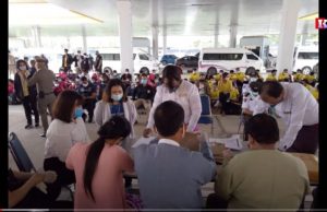 Radio Karen: ထိုင်းရှိဂေဟာများတွင် ထိန်းသိမ်းထားသည့် မြန်မာနိုင်ငံသား ၇၅ဦး မြဝတီနယ်စပ်မှတဆင့် ပြန်လည်ဝင် ရောက်။