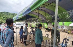 မြဝတီမြို့အဝင်၌ Covid-19 ကာကွယ်ရေးအတွက် ကျန်းမာရေးစစ်ဆေးမှုများ စတင်ဆောင်ရွက်