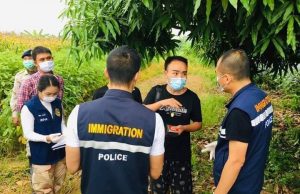 နယ်စပ်သောင်ရင်းမြစ်ကိုဖြတ်ကျော် ခိုးဝင်လာသူ တရုတ်နိုင်ငံသား ၂ဦး ထိုင်းအာဏာပိုင် ဖမ်းဆီး
