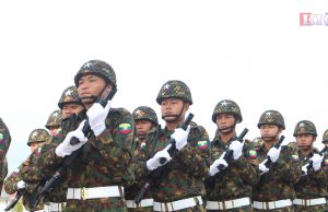 တပ်ရိက္ခာနှင့် လက်နက်ပစ္စည်းများပို့နိုင်ရန် BGF တပ်ဖွဲ့ဝင် ၃၀၀ ခန့် ထပ်မံအင်အားဖြည့်တင်းနေကြောင်း KNU တပ်မဟာ ၅ ပြော