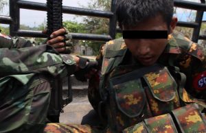 ထိခိုက်ကျဆုံးမှု များနေသည့် လေးကေကော်တိုက်ပွဲအတွင်း စစ်ကောင်စီဘက်မှ လေကြောင်းပစ်ကူဖြင့် ဆက်လာရောက် ပစ်ခတ်နေ