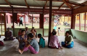 စစ်ကောင်စီတပ် ကျေးရွာထဲလက်နက်ကြီးပစ်ခတ်သောကြောင့် ဝီယော်ဒေသခံ ၃,၀၀၀ ကျော် တိမ်းရှောင်နေရ