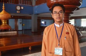 ဆက်သွယ်မေးမြန်းခြင်း (အင်တာဗျူးကဏ္ဍ)