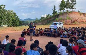မြ၀တီတွင် ထိုင်းဘက် အလုပ်သမား ပို့သည့်ပွဲစား လိမ်လည်မှုကြောင့် လူ ၈၀၀ ခန့် စားသောက်စရာ နေရာထိုင်ခင်း အခက်အခဲကြုံနေရ
