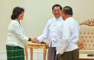 ကုလအထူးသံတမန်၏ လုပ်ပိုင်ခွင့်အာဏာများကို ရုပ်သိမ်းရန် အရပ်ဖက် ၈၆၄ ဖွဲ့ တောင်းဆို
