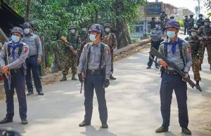 ကော့ကရိတ်ရဲတပ်ဖွဲ့၀င်တချို့ရဲရုံးတွင် အချိန်ပြည့်ရုံးအလုပ်ဖြင့် နေနေရသည့်အတွက် စိတ်ဓါတ်ကျဆင်းနေ