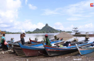 သံလွင်မြစ်တွင်း အသုံးပြုသွားလာမှု အချိန်ကန့်သတ်ကာ ပစ်မိန့်ပေးထားသောကြောင့် ယာကိုင်းစိုက်ပျိုးသူများမသွားမလာရဲဖြစ်နေ