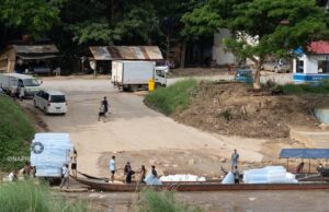 ထိုင်း-မြန်မာနယ်စပ် လှေဂိတ်များ တစ်ပတ်ကြာပိတ်မည်ဟု သတင်းထွက်အပြီး ကမ်းကူးခဈေးတက်