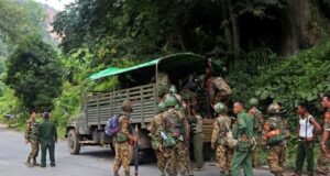 တပ်ရင်းမှူးကိုသတ်ပြီး KNLA ထံ ဘက်ပြောင်းခိုလှုံလာသည့် ဖာပွန်ရှိ စစ်မှုထမ်းတပ်ဖွဲ့ဝင်သစ် (၉) ဦး အထိရှိလာ