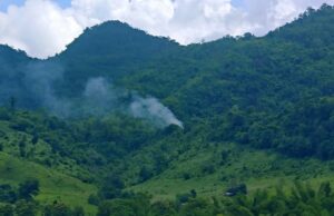 လေးကေကော်၊ ရဲကုန်းက စစ်အုပ်စုစစ်ကြောင်းချေမှုန်းခံရသည့် သတင်းထွက်အပြီး လေတပ်အကူဖြင့် နှစ်ရက်ဆက် ဗုံးကြဲ