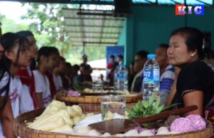 ကျောင်းသားလူငယ်နှင့်ဒေသခံ စုစုပေါင်း(၄၀၀)ဝန်းကျင် စုပေါင်း၍ ကေအဲန်ယူ၊ ဖားအံခရိုင်တွင် လက်ချည်ပွဲ ပြုလုပ်
