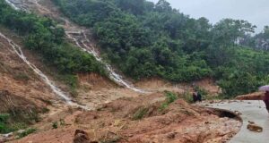 ထားဝယ်ဒေသ တောင်ပြိုပြီး ရေကြီးမှု သေဆုံး(၁၃)ဦး၊ ပျောက်ဆုံးသူ(၃၀)ဦးထက်မနည်း ရှိလာ