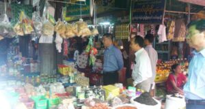 စစ်အုပ်စု ထိန်းချုပ်ထားသည့် ကရင်နီ၊ လွိုင်ကော်မြို့တွင် စားသုံးဆီဝယ်ယူမှု ကန့်သတ်ခံရ