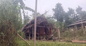 မူတြော်ခရိုင်၊ ရာထရွာတွင် စစ်အုပ်စု လေယာဥ်ဗုံးကြဲတိုက်ခိုက်၍ နေအိမ် (၅) လုံးပျက်စီး